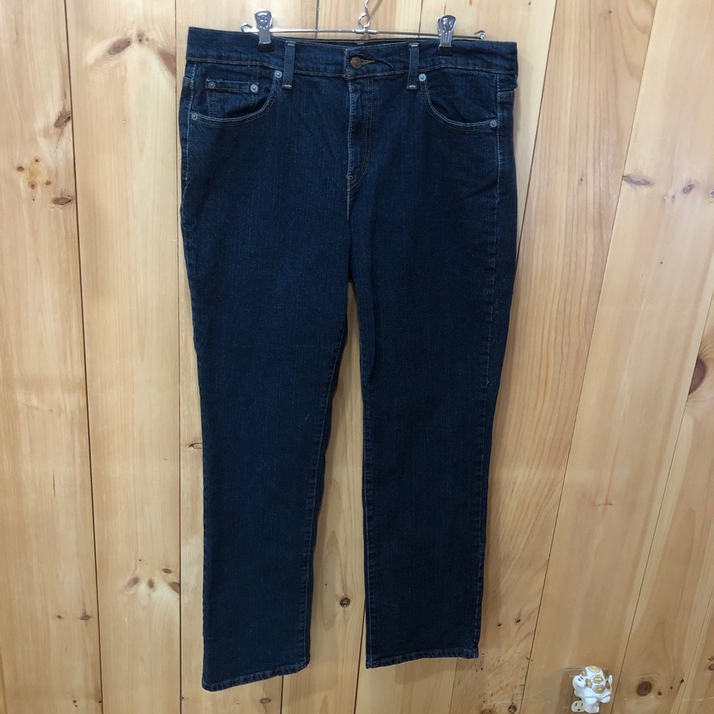 Levi  505 Women’s Straight Leg Jeans.